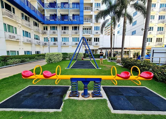 Aparthotel Cozy - Walk To Mall Of 4*